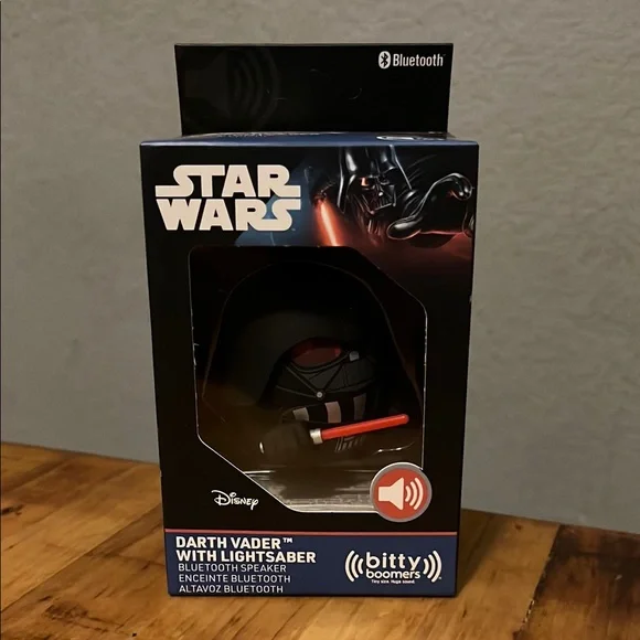 Bitty Boomers Darth Vader w/ Light Saber Portable Speaker - Picture 2 of 7